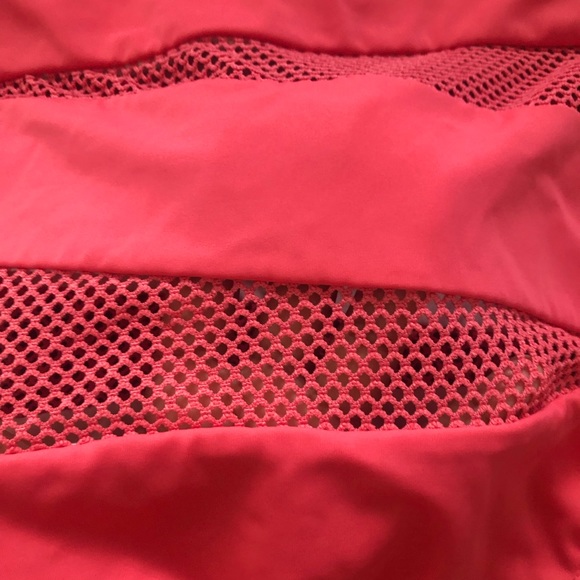 Pink mesh one piece - Picture 3 of 6